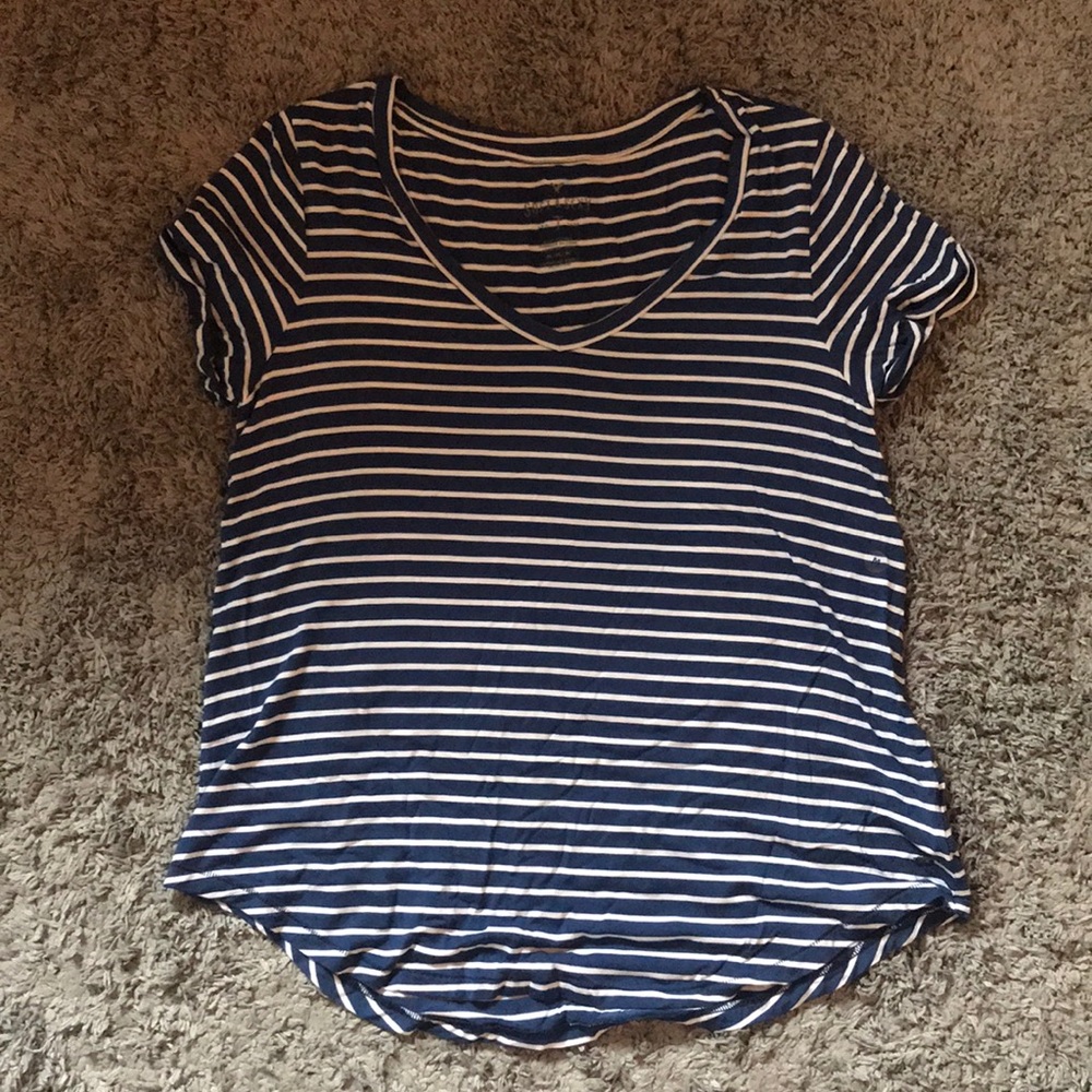 American Eagle Soft & Sexy shirt